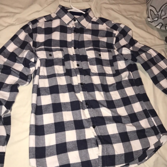 Navy blue Goodfellow & Co long sleeve flannel - Picture 2 of 6